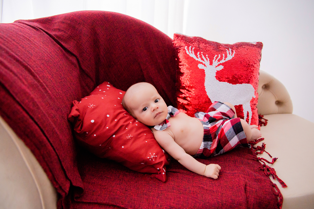 acompanhamento mensal de bebe caxias do sul figurino cenario tematico  personagem foto infantil serra gaucha fotografia familia mundo azul rosa ensaio fotografico crianca newborn baby menino menina smash the cake esmague o bolo banheira urso circo