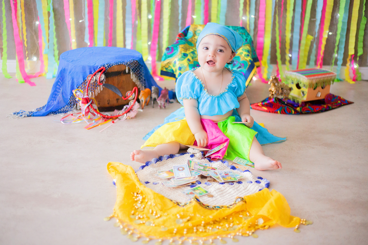 acompanhamento mensal de bebe caxias do sul figurino cenario tematico  personagem foto infantil serra gaucha fotografia familia mundo azul rosa ensaio fotografico crianca newborn baby menino menina smash the cake esmague o bolo banheira urso circo