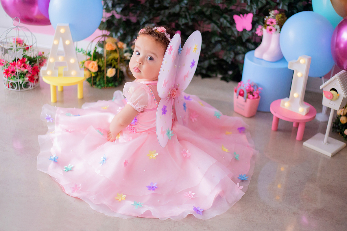 acompanhamento mensal de bebe caxias do sul figurino cenario tematico  personagem foto infantil serra gaucha fotografia familia mundo azul rosa ensaio fotografico crianca newborn baby menino menina smash the cake esmague o bolo banheira urso circo