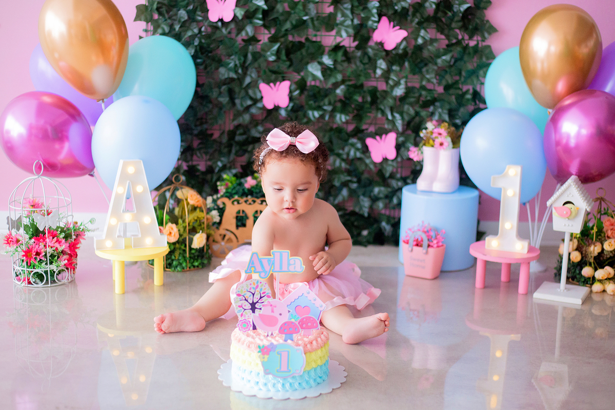 acompanhamento mensal de bebe caxias do sul figurino cenario tematico  personagem foto infantil serra gaucha fotografia familia mundo azul rosa ensaio fotografico crianca newborn baby menino menina smash the cake esmague o bolo banheira urso circo