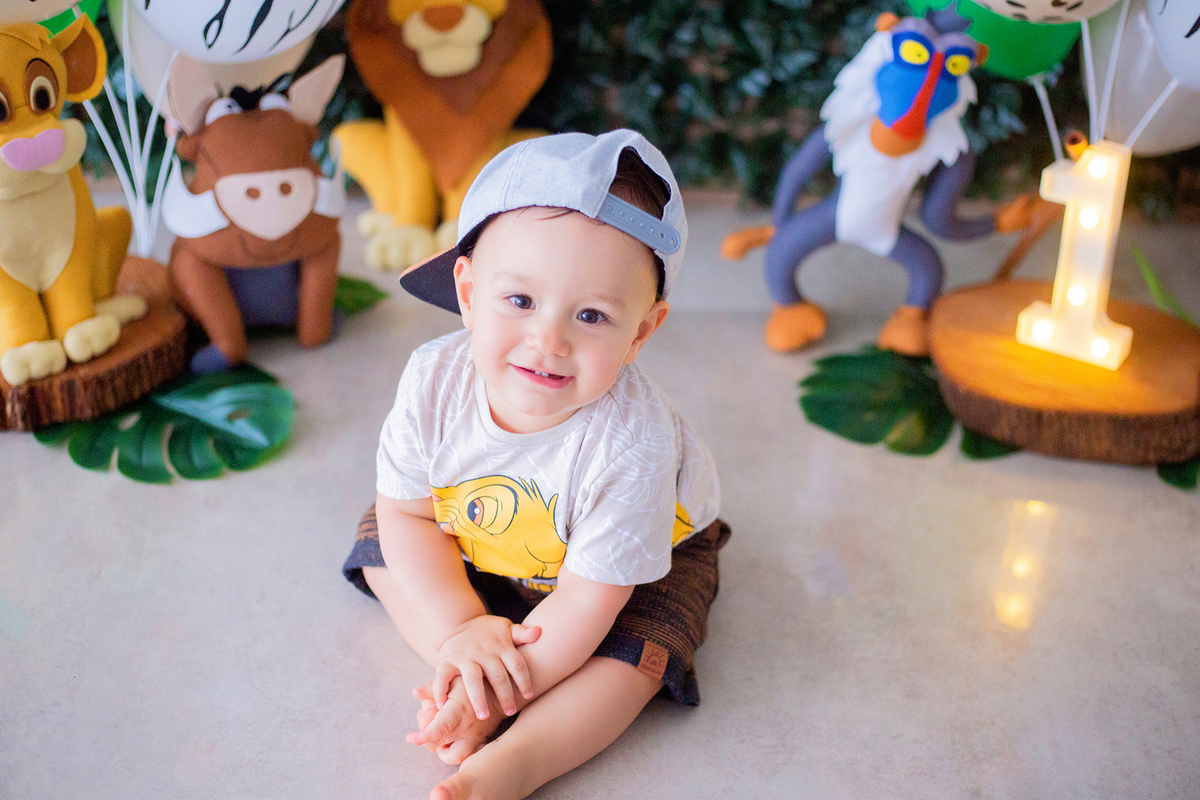 acompanhamento mensal de bebe caxias do sul figurino cenario tematico  personagem foto infantil serra gaucha fotografia familia mundo azul rosa ensaio fotografico crianca newborn baby menino menina smash the cake esmague o bolo banheira urso circo