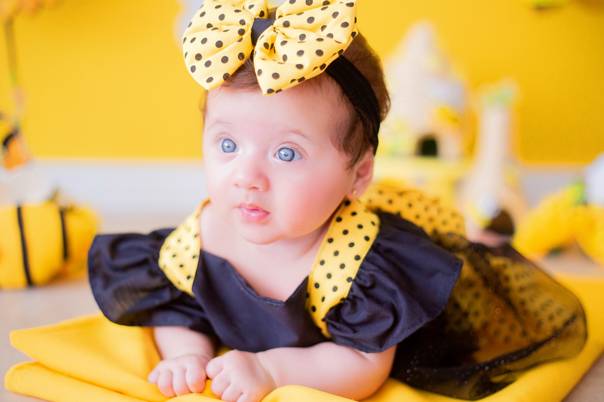 acompanhamento mensal de bebe caxias do sul figurino cenario tematico  personagem foto infantil serra gaucha fotografia familia mundo azul rosa ensaio fotografico crianca newborn baby menino menina smash the cake esmague o bolo banheira urso circo