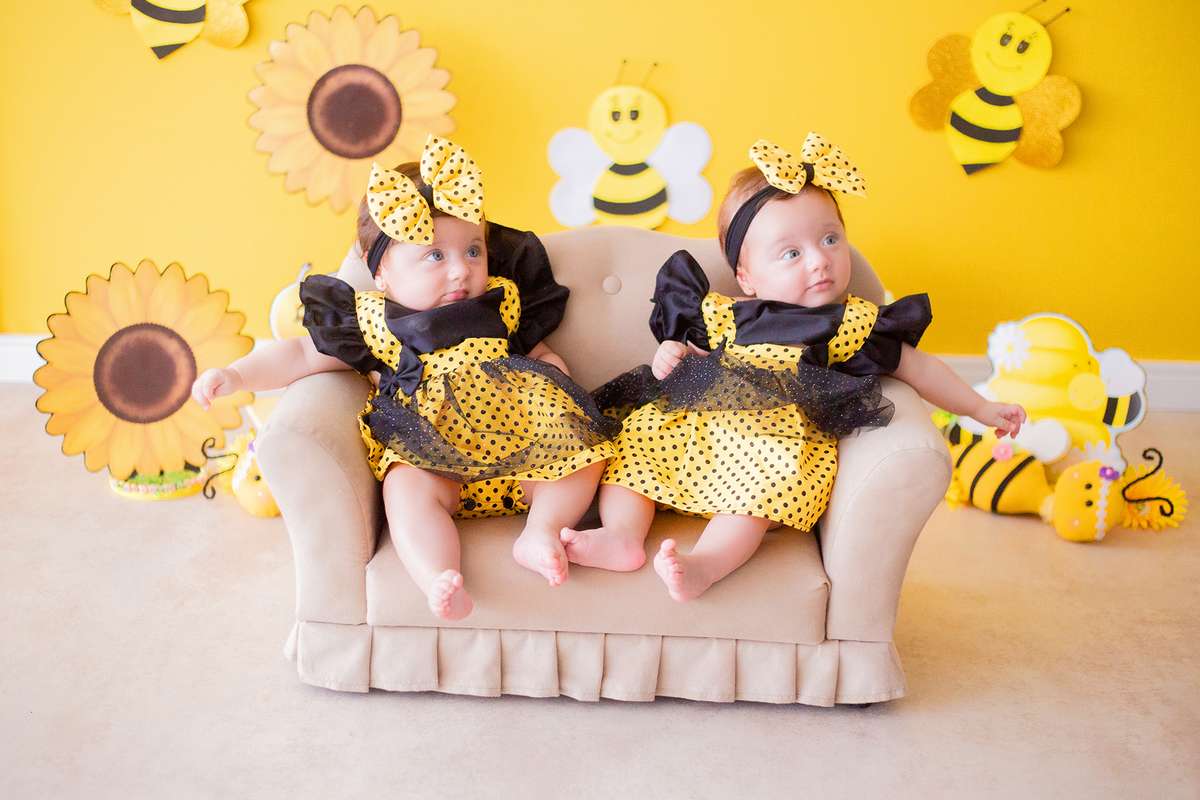acompanhamento mensal de bebe caxias do sul figurino cenario tematico  personagem foto infantil serra gaucha fotografia familia mundo azul rosa ensaio fotografico crianca newborn baby menino menina smash the cake esmague o bolo banheira urso circo