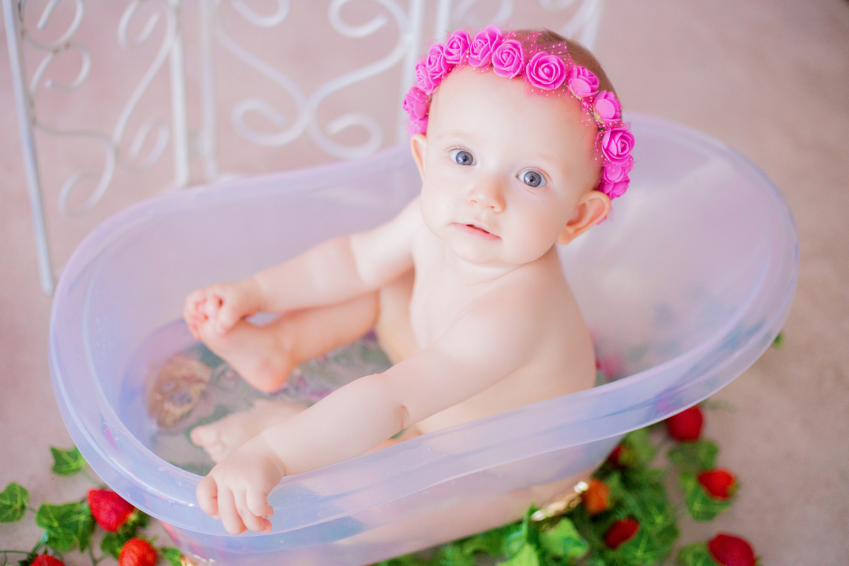 acompanhamento mensal de bebe caxias do sul figurino cenario tematico  personagem foto infantil serra gaucha fotografia familia mundo azul rosa ensaio fotografico crianca newborn baby menino menina smash the cake esmague o bolo banheira urso circo