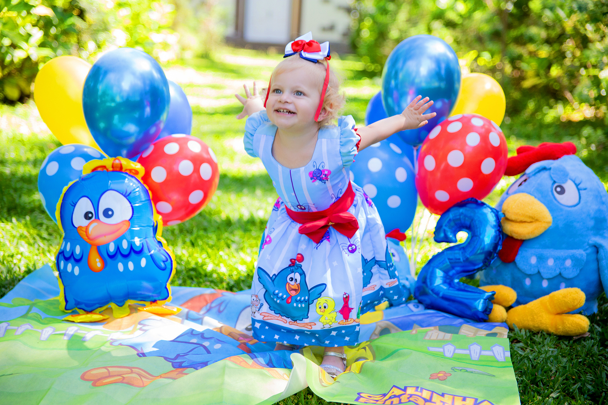 acompanhamento mensal de bebe caxias do sul figurino cenario tematico  personagem foto infantil serra gaucha fotografia familia mundo azul rosa ensaio fotografico crianca newborn baby menino menina smash the cake esmague o bolo banheira urso circo