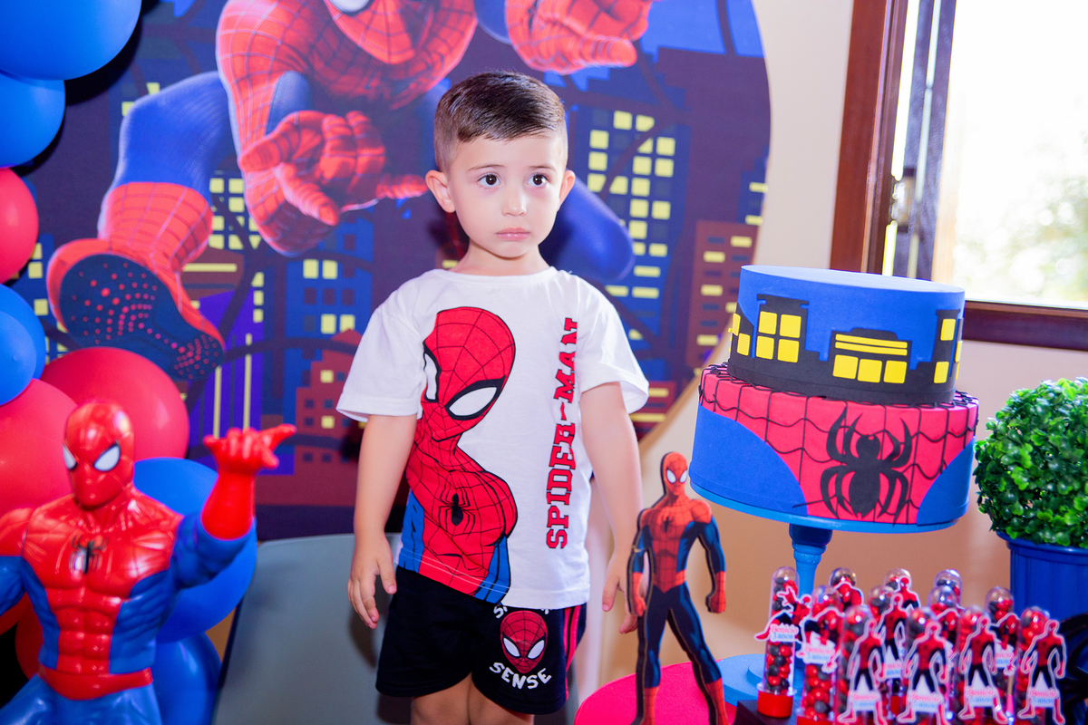 acompanhamento mensal de bebe caxias do sul figurino cenario tematico  personagem foto infantil serra gaucha fotografia familia mundo azul rosa ensaio fotografico crianca newborn baby menino menina smash the cake esmague o bolo banheira urso circo