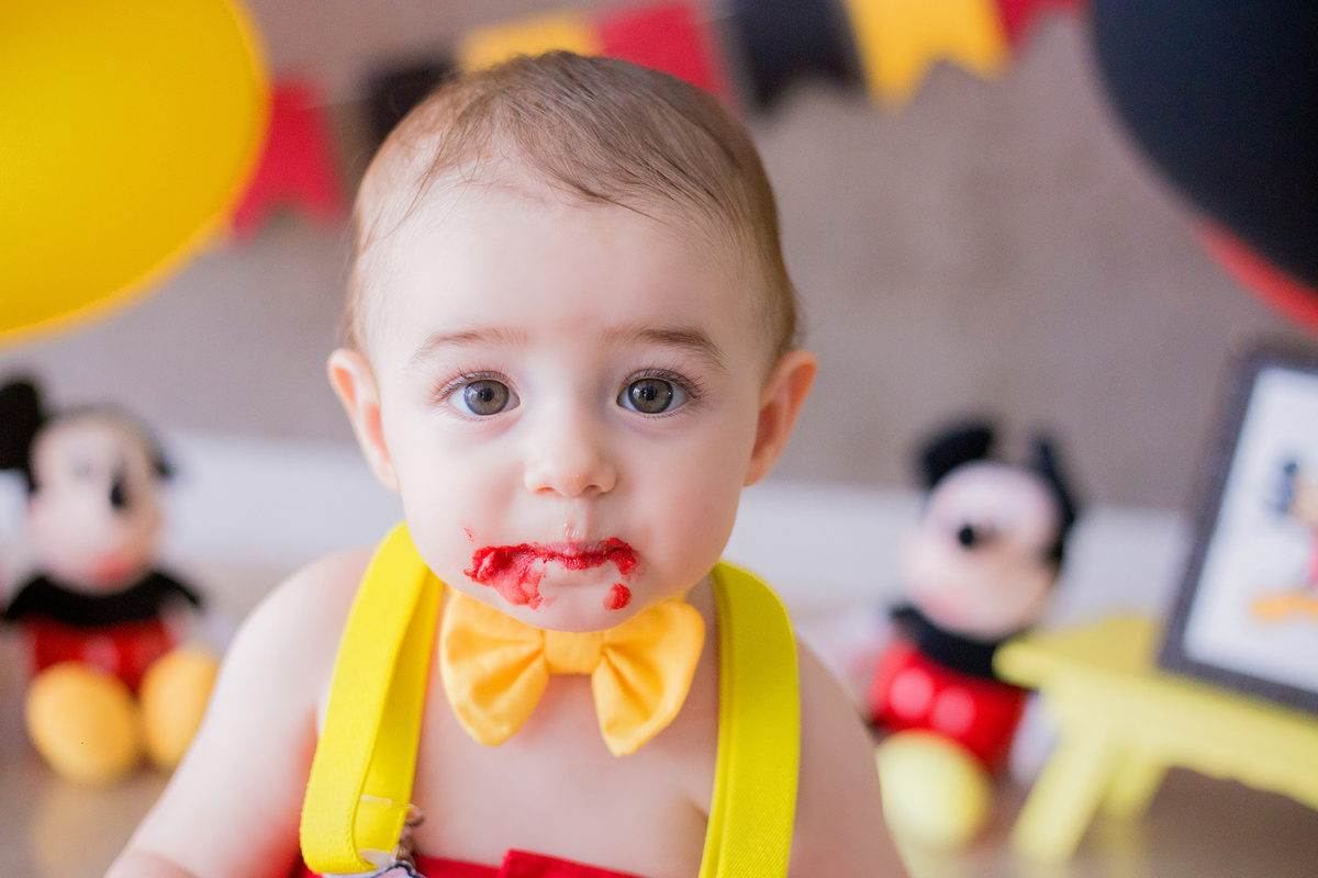acompanhamento mensal de bebe caxias do sul figurino cenario tematico  personagem foto infantil serra gaucha fotografia familia mundo azul rosa ensaio fotografico crianca newborn baby menino menina smash the cake esmague o bolo banheira urso circo