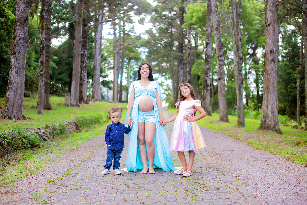 acompanhamento mensal de bebe caxias do sul figurino cenario tematico  personagem foto infantil serra gaucha fotografia familia mundo azul rosa ensaio fotografico crianca newborn baby menino menina smash the cake esmague o bolo banheira urso circo