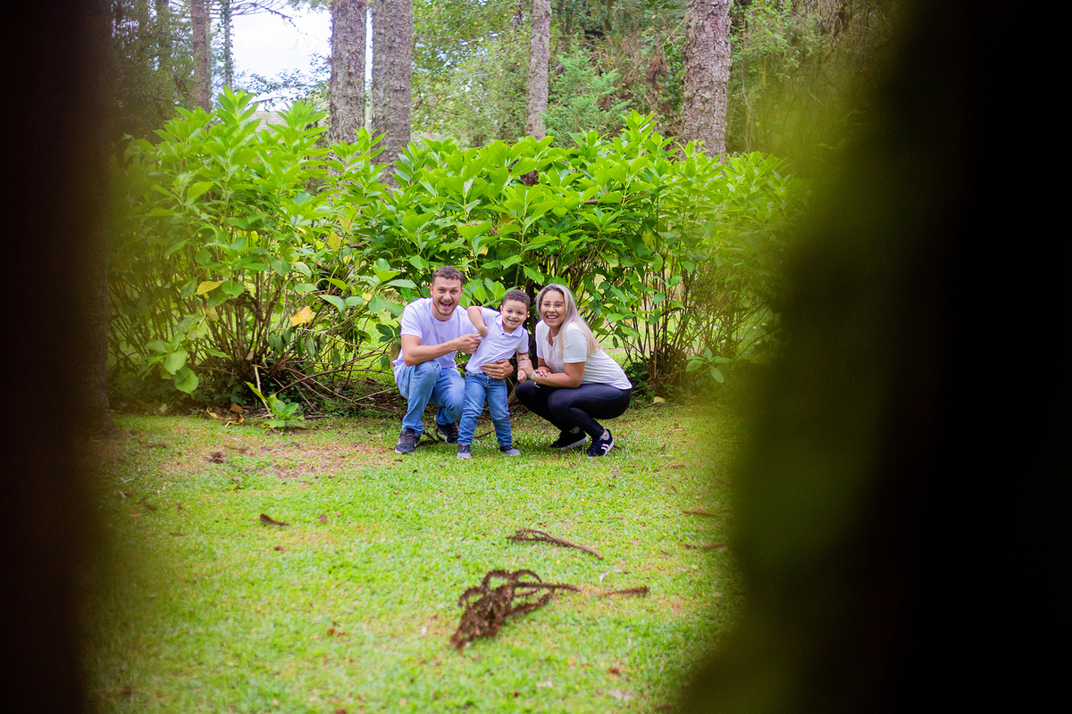 acompanhamento mensal de bebe caxias do sul figurino cenario tematico  personagem foto infantil serra gaucha fotografia familia mundo azul rosa ensaio fotografico crianca newborn baby menino menina smash the cake esmague o bolo banheira urso circo