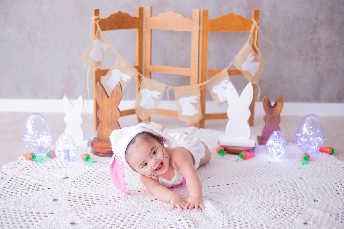 acompanhamento mensal de bebe caxias do sul figurino cenario tematico  personagem foto infantil serra gaucha fotografia familia mundo azul rosa ensaio fotografico crianca newborn baby menino menina smash the cake esmague o bolo banheira urso circo