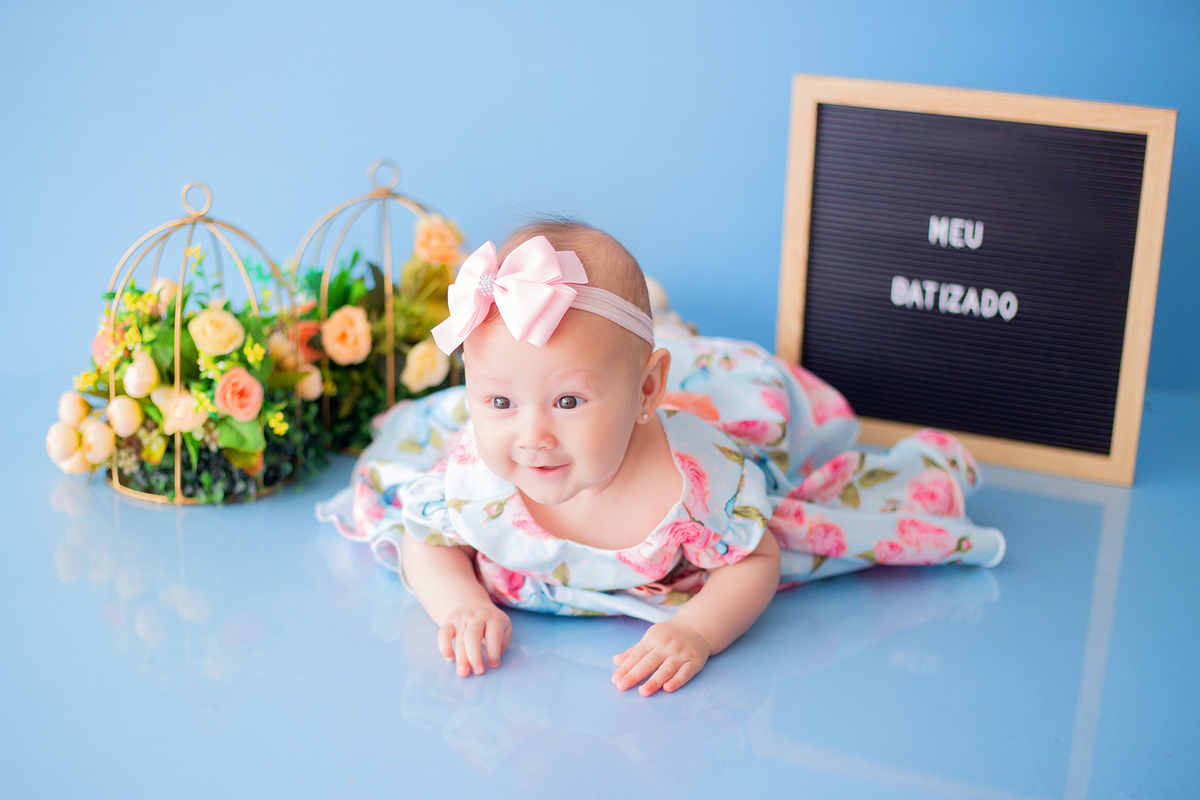 acompanhamento mensal de bebe caxias do sul figurino cenario tematico  personagem foto infantil serra gaucha fotografia familia mundo azul rosa ensaio fotografico crianca newborn baby menino menina smash the cake esmague o bolo banheira urso circo