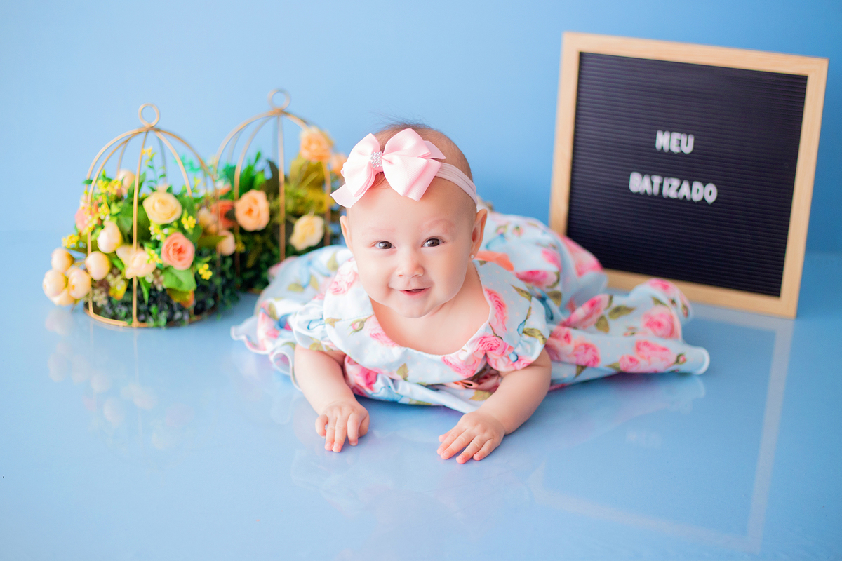 acompanhamento mensal de bebe caxias do sul figurino cenario tematico  personagem foto infantil serra gaucha fotografia familia mundo azul rosa ensaio fotografico crianca newborn baby menino menina smash the cake esmague o bolo banheira urso circo