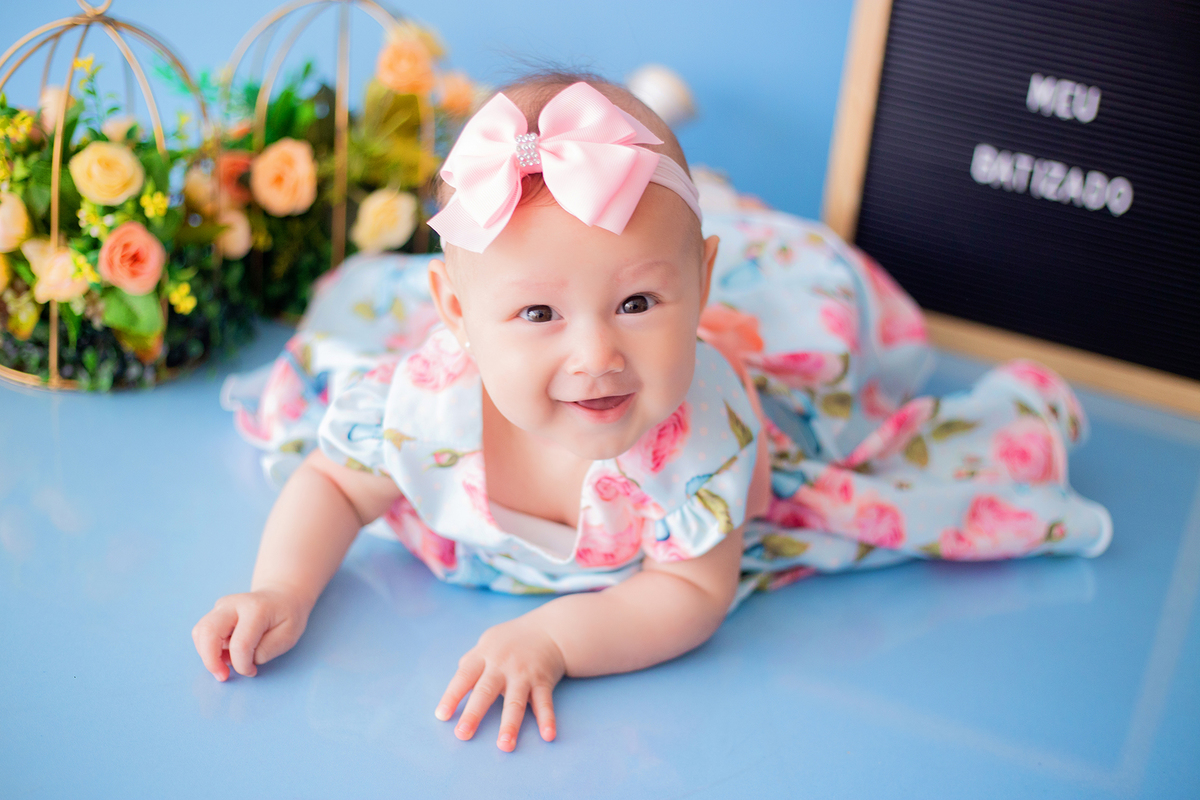 acompanhamento mensal de bebe caxias do sul figurino cenario tematico  personagem foto infantil serra gaucha fotografia familia mundo azul rosa ensaio fotografico crianca newborn baby menino menina smash the cake esmague o bolo banheira urso circo