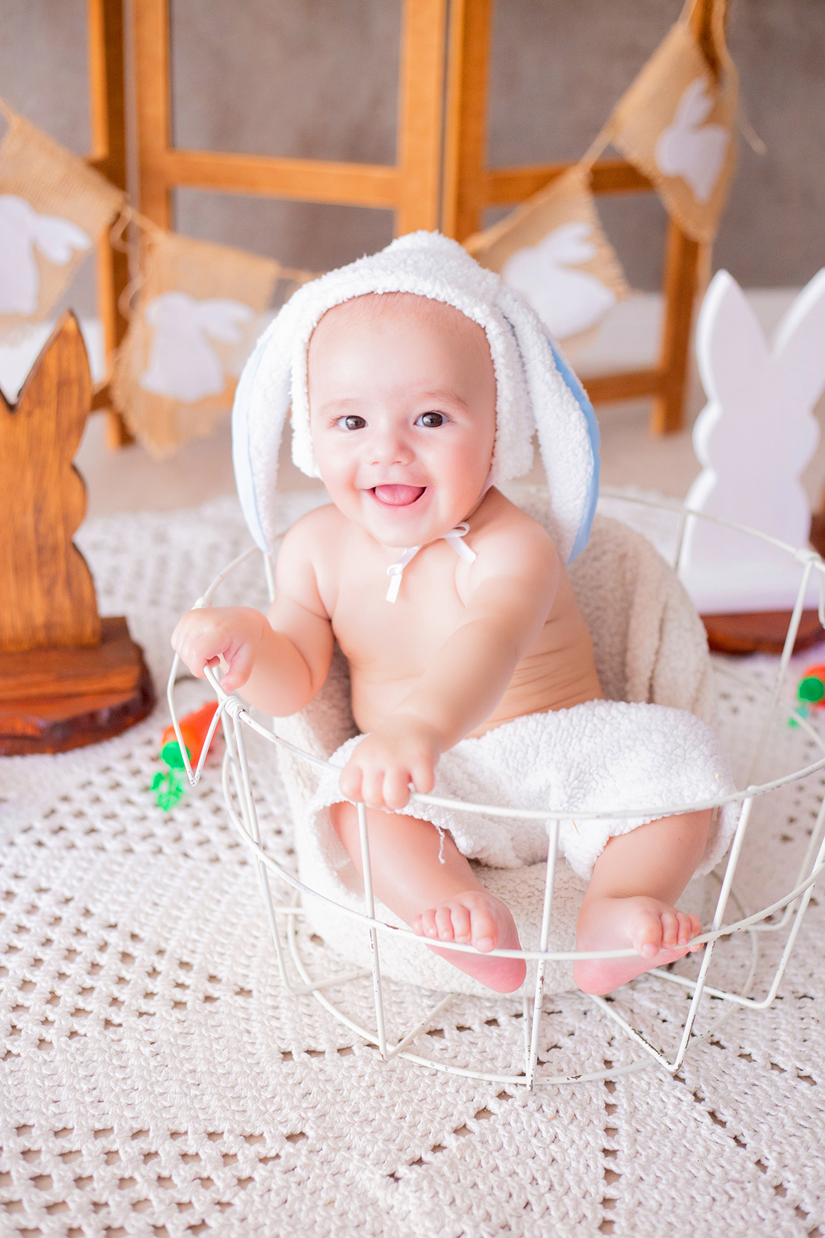 acompanhamento mensal de bebe caxias do sul figurino cenario tematico  personagem foto infantil serra gaucha fotografia familia mundo azul rosa ensaio fotografico crianca newborn baby menino menina smash the cake esmague o bolo banheira urso circo