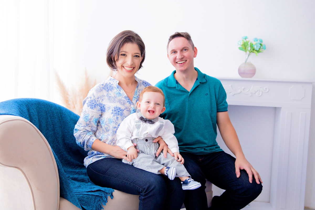 acompanhamento mensal de bebe caxias do sul figurino cenario tematico  personagem foto infantil serra gaucha fotografia familia mundo azul rosa ensaio fotografico crianca newborn baby menino menina smash the cake esmague o bolo banheira urso circo