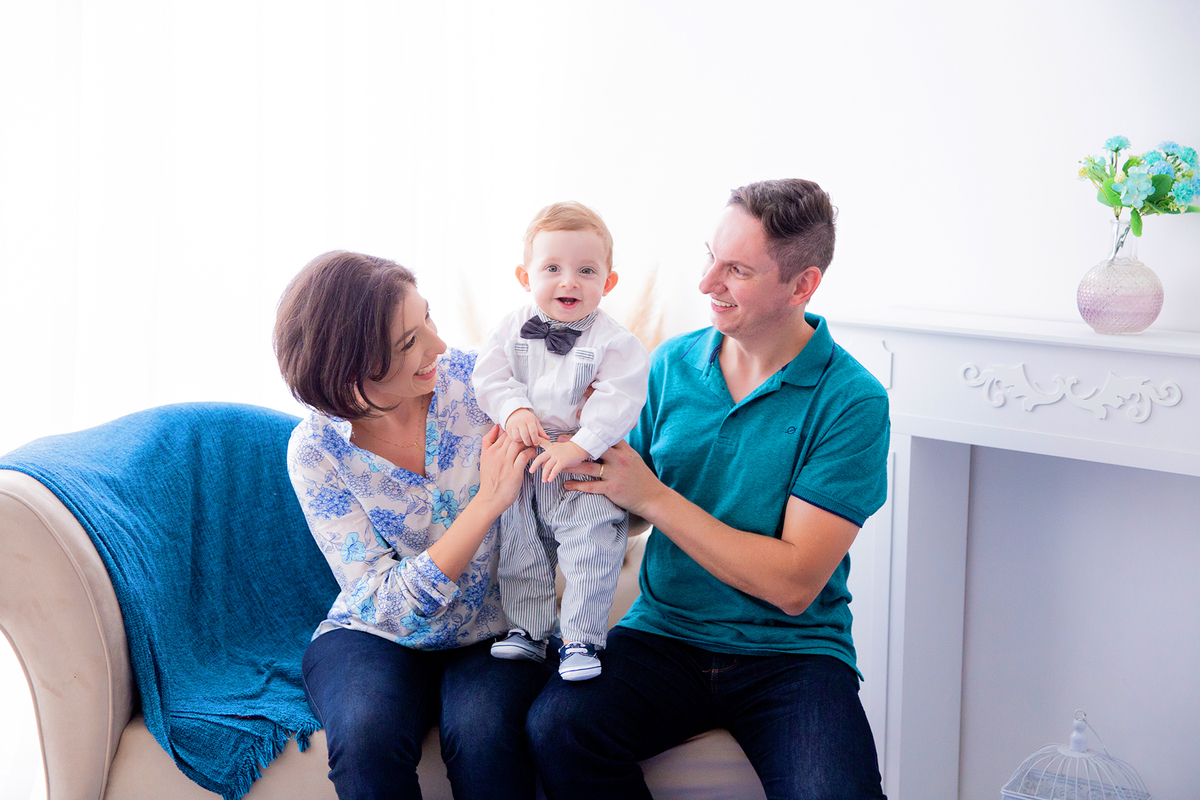 acompanhamento mensal de bebe caxias do sul figurino cenario tematico  personagem foto infantil serra gaucha fotografia familia mundo azul rosa ensaio fotografico crianca newborn baby menino menina smash the cake esmague o bolo banheira urso circo