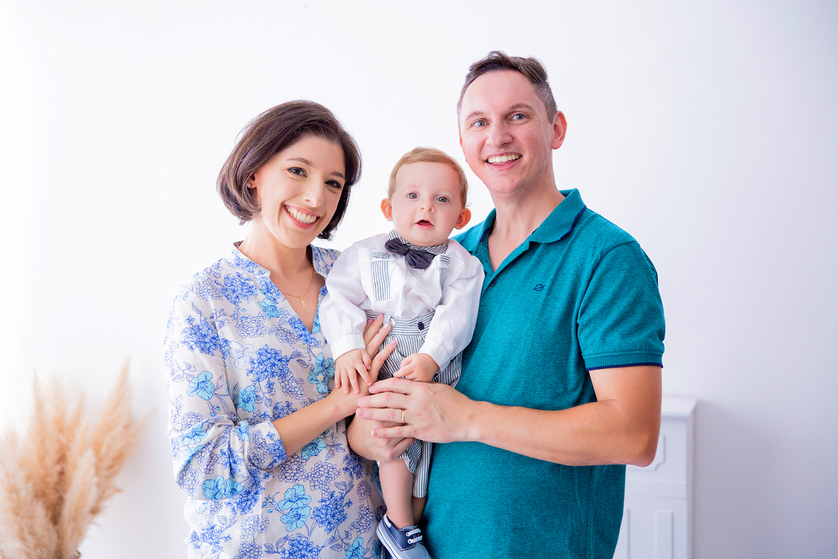 acompanhamento mensal de bebe caxias do sul figurino cenario tematico  personagem foto infantil serra gaucha fotografia familia mundo azul rosa ensaio fotografico crianca newborn baby menino menina smash the cake esmague o bolo banheira urso circo