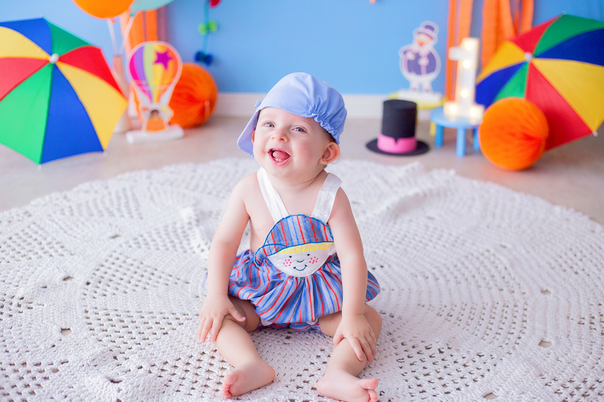 acompanhamento mensal de bebe caxias do sul figurino cenario tematico  personagem foto infantil serra gaucha fotografia familia mundo azul rosa ensaio fotografico crianca newborn baby menino menina smash the cake esmague o bolo banheira urso circo