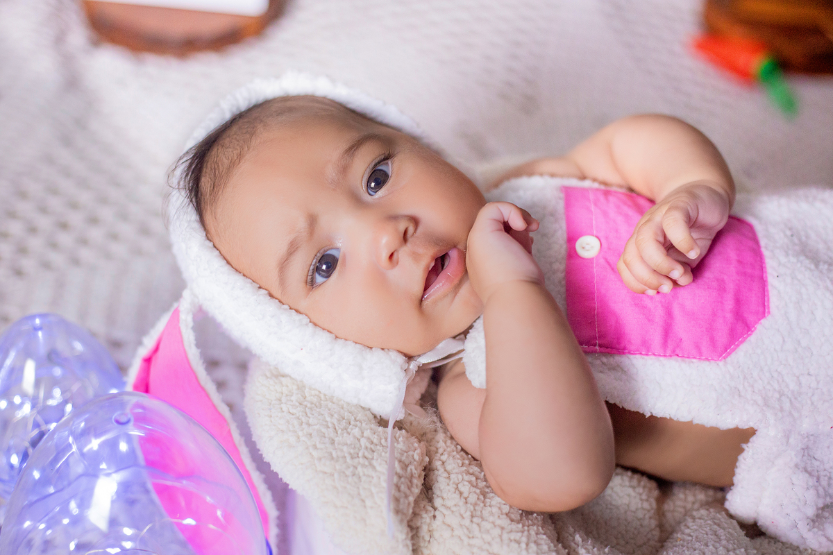 acompanhamento mensal de bebe caxias do sul figurino cenario tematico  personagem foto infantil serra gaucha fotografia familia mundo azul rosa ensaio fotografico crianca newborn baby menino menina smash the cake esmague o bolo banheira urso circo