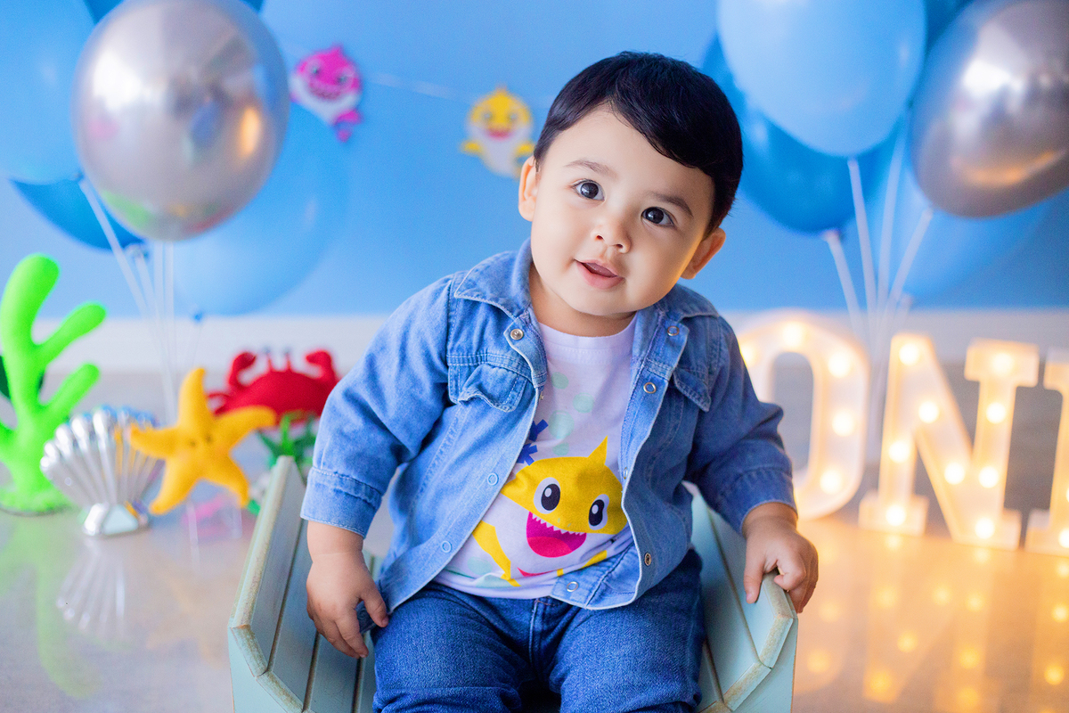 acompanhamento mensal de bebe caxias do sul figurino cenario tematico  personagem foto infantil serra gaucha fotografia familia mundo azul rosa ensaio fotografico crianca newborn baby menino menina smash the cake esmague o bolo banheira urso circo