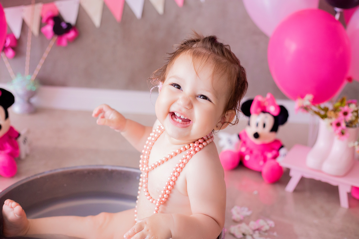 acompanhamento mensal de bebe caxias do sul figurino cenario tematico  personagem foto infantil serra gaucha fotografia familia mundo azul rosa ensaio fotografico crianca newborn baby menino menina smash the cake esmague o bolo banheira urso circo
