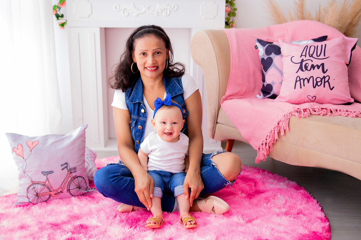 acompanhamento mensal de bebe caxias do sul figurino cenario tematico  personagem foto infantil serra gaucha fotografia familia mundo azul rosa ensaio fotografico crianca newborn baby menino menina smash the cake esmague o bolo banheira urso circo