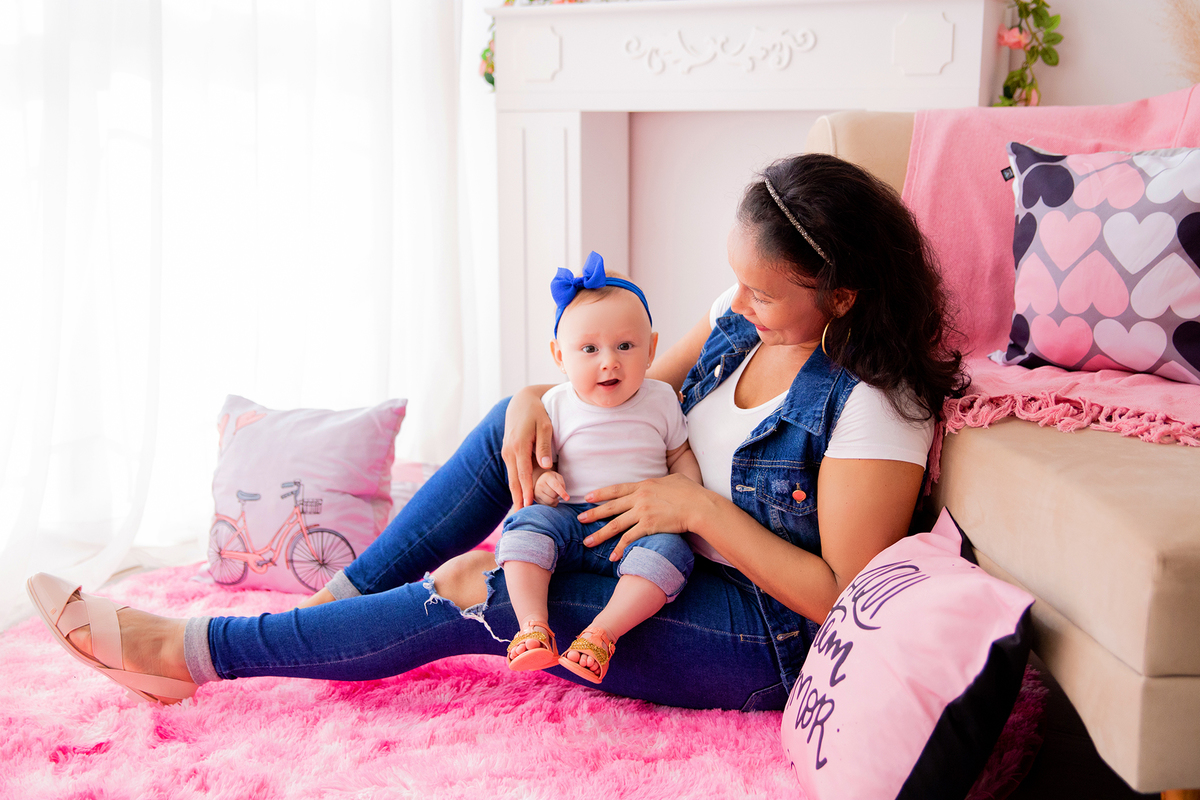 acompanhamento mensal de bebe caxias do sul figurino cenario tematico  personagem foto infantil serra gaucha fotografia familia mundo azul rosa ensaio fotografico crianca newborn baby menino menina smash the cake esmague o bolo banheira urso circo