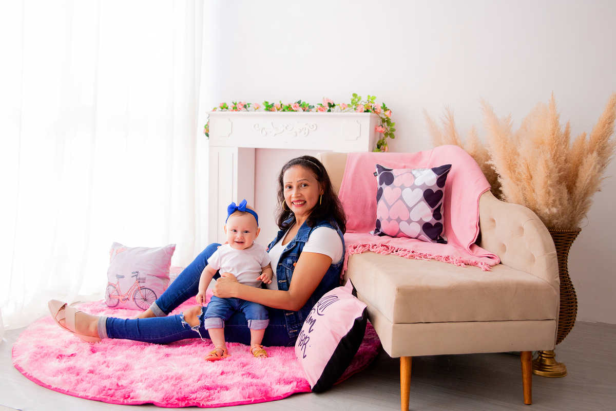 acompanhamento mensal de bebe caxias do sul figurino cenario tematico  personagem foto infantil serra gaucha fotografia familia mundo azul rosa ensaio fotografico crianca newborn baby menino menina smash the cake esmague o bolo banheira urso circo