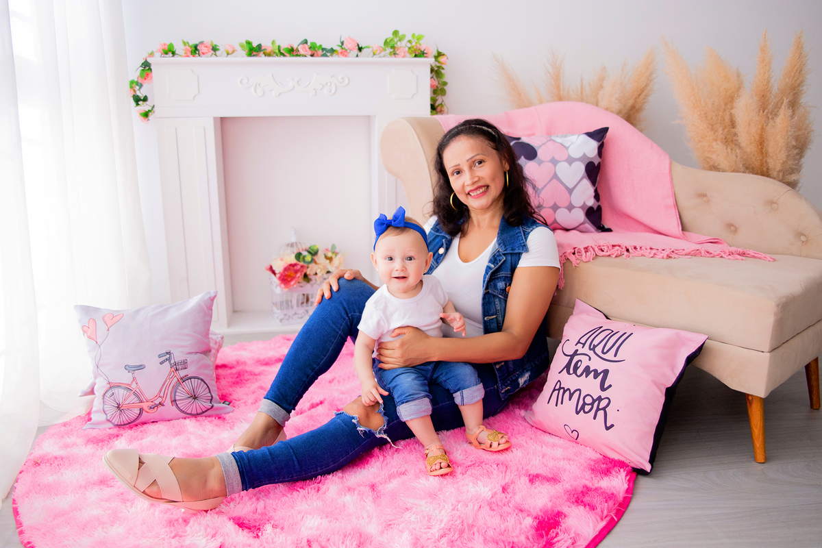 acompanhamento mensal de bebe caxias do sul figurino cenario tematico  personagem foto infantil serra gaucha fotografia familia mundo azul rosa ensaio fotografico crianca newborn baby menino menina smash the cake esmague o bolo banheira urso circo