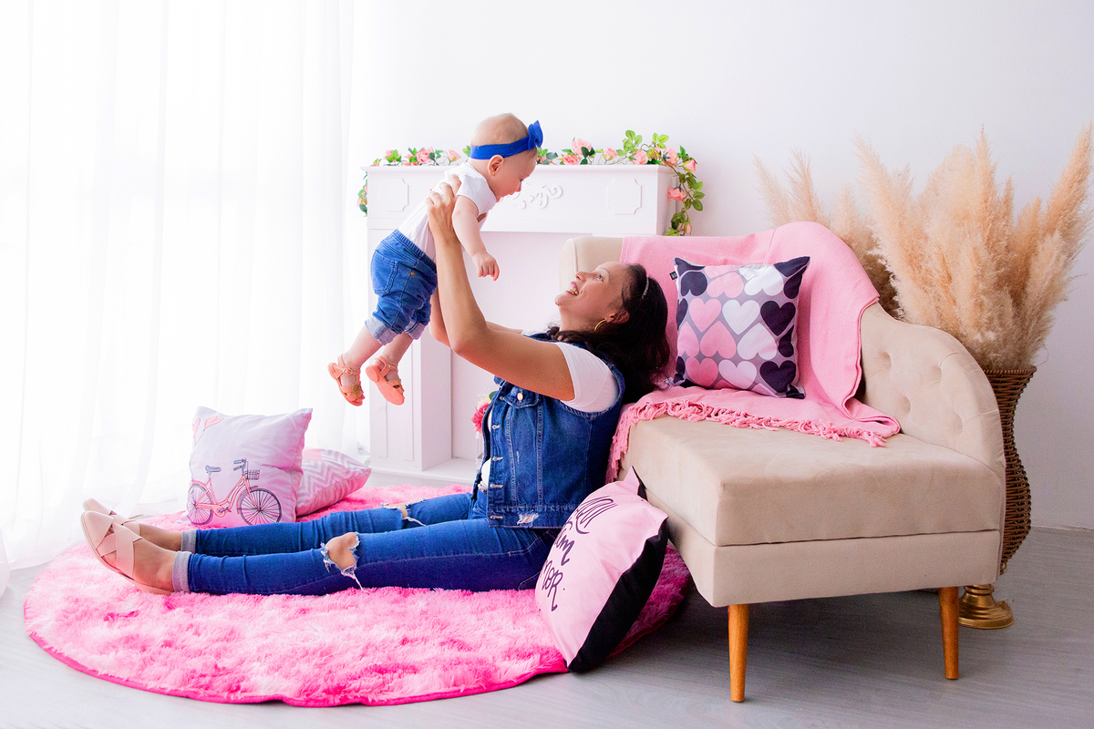 acompanhamento mensal de bebe caxias do sul figurino cenario tematico  personagem foto infantil serra gaucha fotografia familia mundo azul rosa ensaio fotografico crianca newborn baby menino menina smash the cake esmague o bolo banheira urso circo