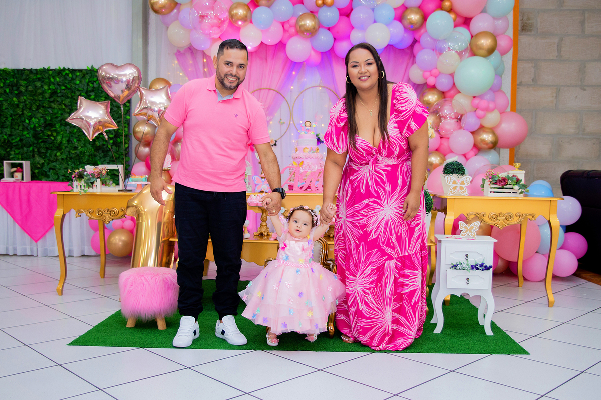 acompanhamento mensal de bebe caxias do sul figurino cenario tematico  personagem foto infantil serra gaucha fotografia familia mundo azul rosa ensaio fotografico crianca newborn baby menino menina smash the cake esmague o bolo banheira urso circo