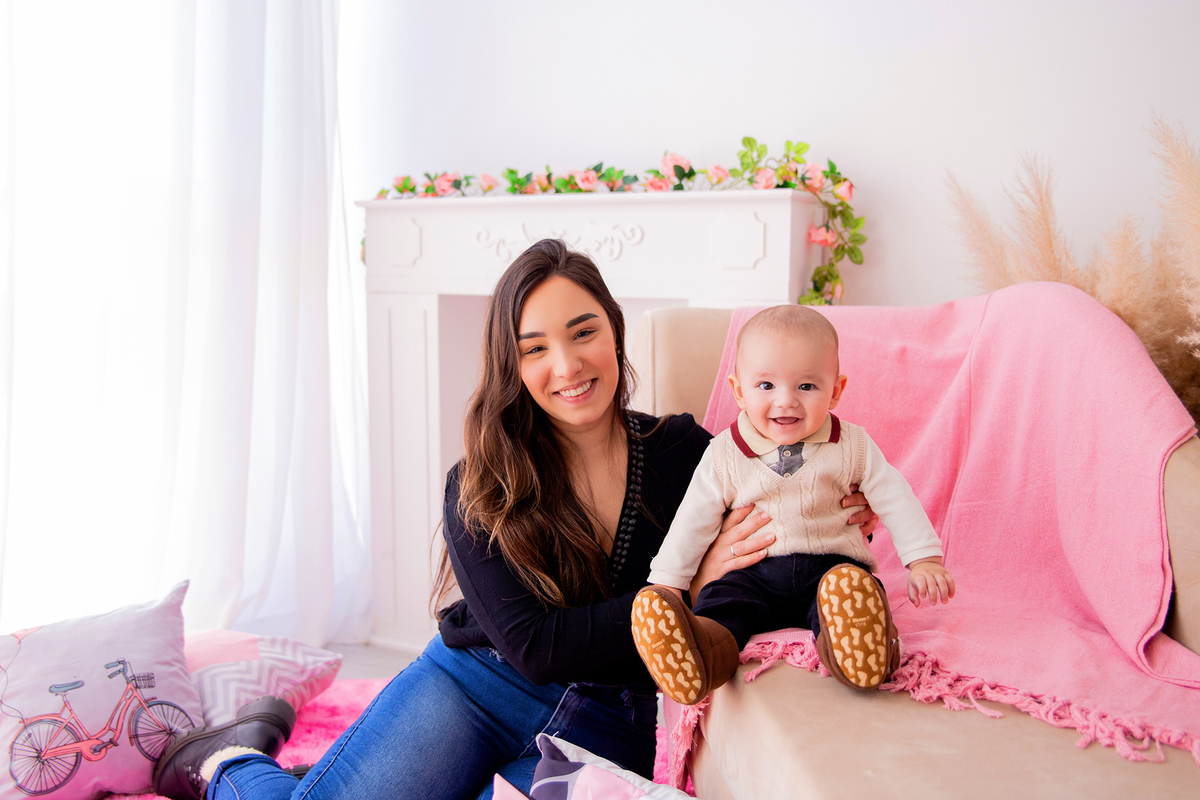 acompanhamento mensal de bebe caxias do sul figurino cenario tematico  personagem foto infantil serra gaucha fotografia familia mundo azul rosa ensaio fotografico crianca newborn baby menino menina smash the cake esmague o bolo banheira urso circo