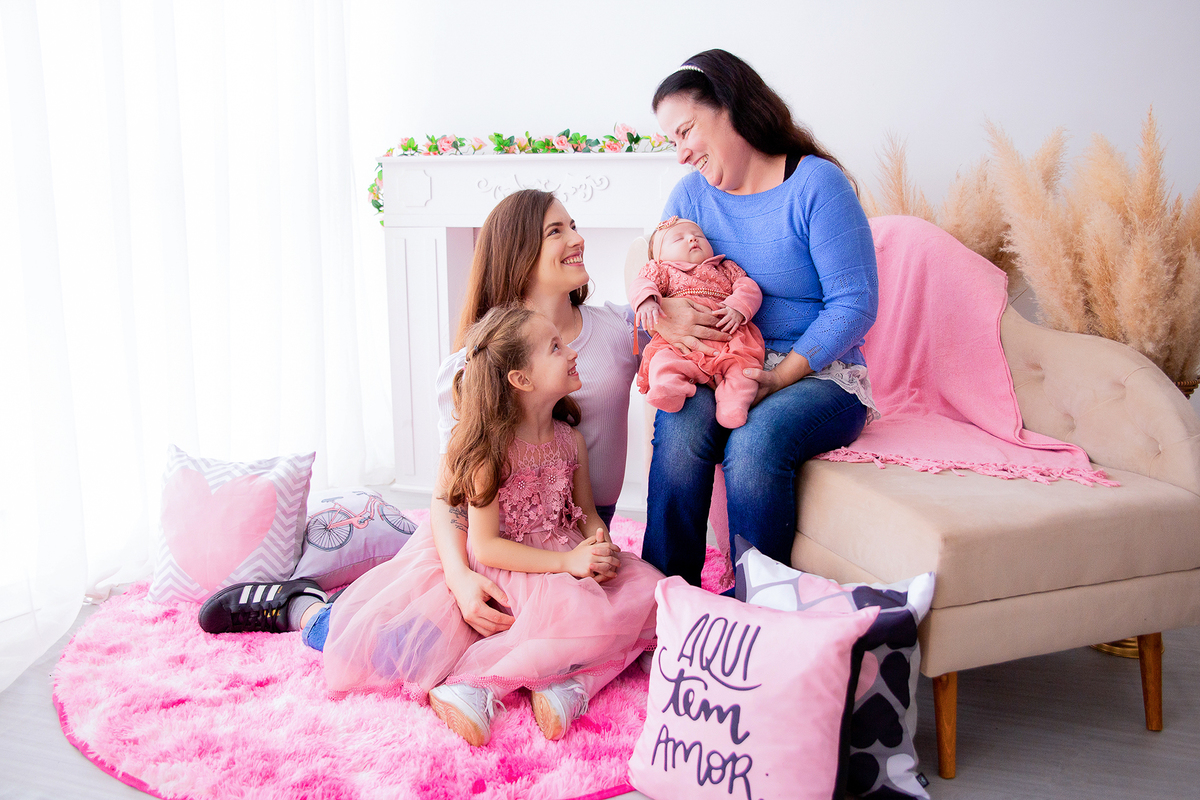 acompanhamento mensal de bebe caxias do sul figurino cenario tematico  personagem foto infantil serra gaucha fotografia familia mundo azul rosa ensaio fotografico crianca newborn baby menino menina smash the cake esmague o bolo banheira urso circo