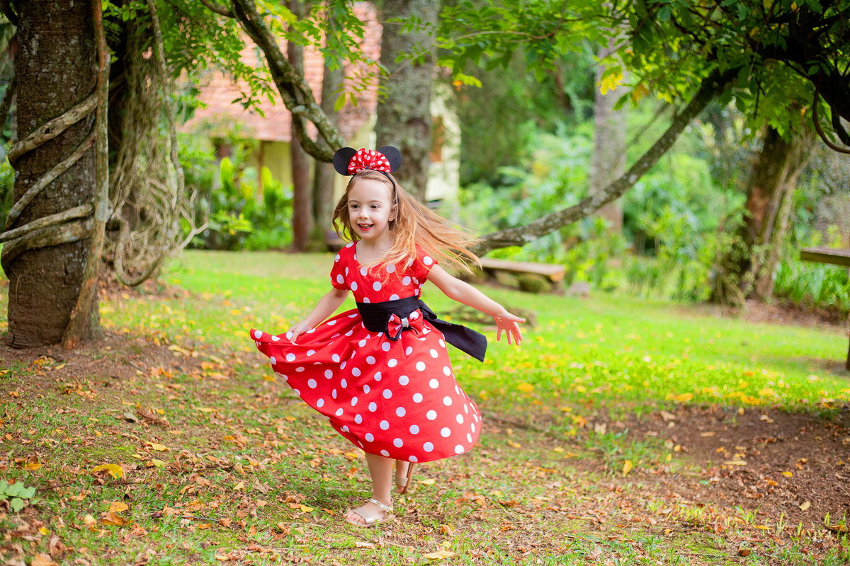 acompanhamento mensal de bebe caxias do sul figurino cenario tematico  personagem foto infantil serra gaucha fotografia familia mundo azul rosa ensaio fotografico crianca newborn baby menino menina smash the cake esmague o bolo banheira urso circo