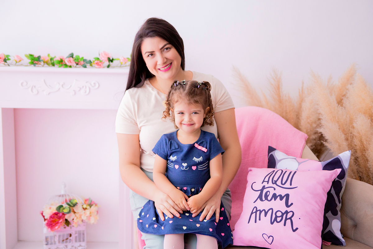 acompanhamento mensal de bebe caxias do sul figurino cenario tematico  personagem foto infantil serra gaucha fotografia familia mundo azul rosa ensaio fotografico crianca newborn baby menino menina smash the cake esmague o bolo banheira urso circo