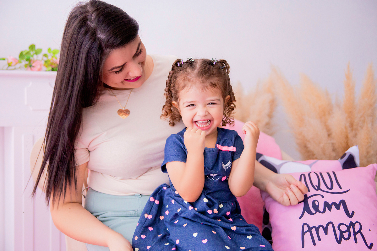 acompanhamento mensal de bebe caxias do sul figurino cenario tematico  personagem foto infantil serra gaucha fotografia familia mundo azul rosa ensaio fotografico crianca newborn baby menino menina smash the cake esmague o bolo banheira urso circo