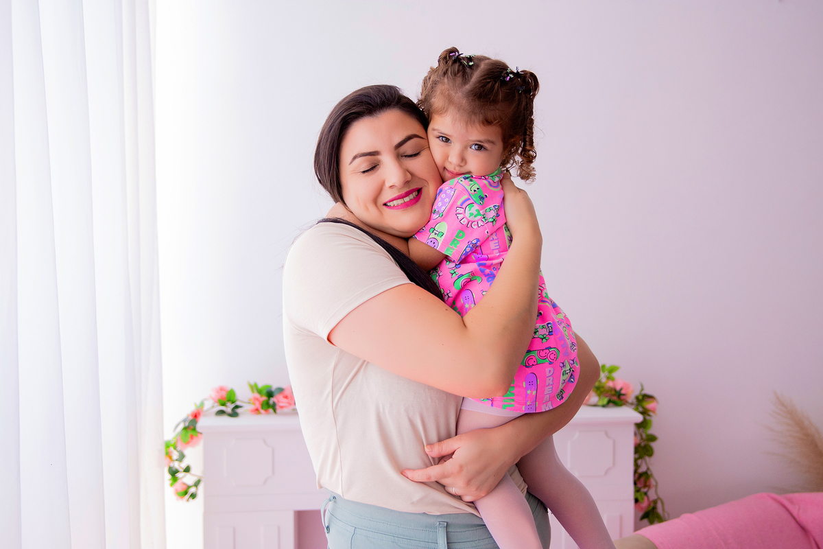 acompanhamento mensal de bebe caxias do sul figurino cenario tematico  personagem foto infantil serra gaucha fotografia familia mundo azul rosa ensaio fotografico crianca newborn baby menino menina smash the cake esmague o bolo banheira urso circo