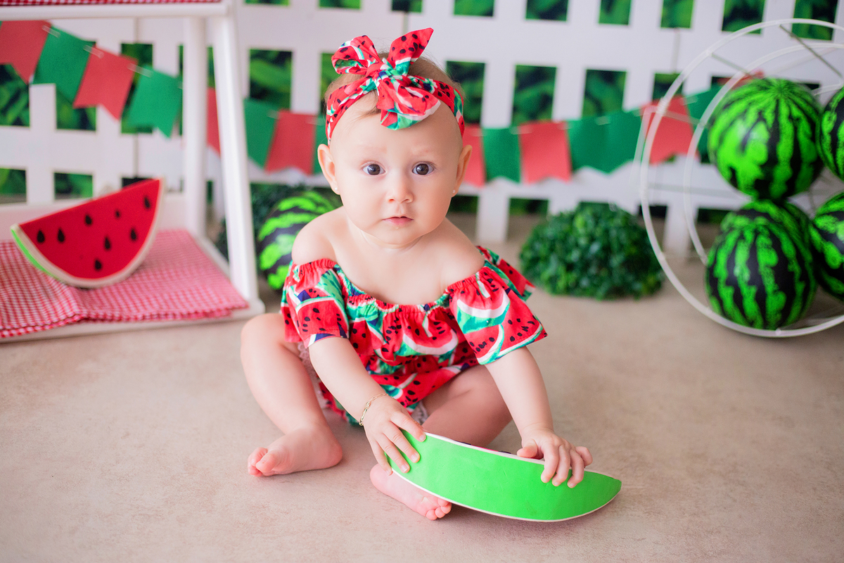 acompanhamento mensal de bebe caxias do sul figurino cenario tematico  personagem foto infantil serra gaucha fotografia familia mundo azul rosa ensaio fotografico crianca newborn baby menino menina smash the cake esmague o bolo banheira urso circo