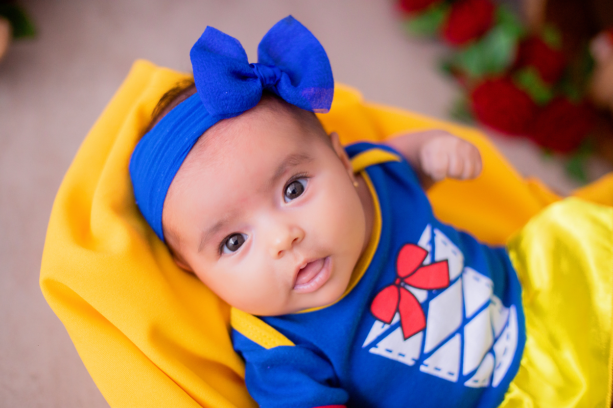 acompanhamento mensal de bebe caxias do sul figurino cenario tematico  personagem foto infantil serra gaucha fotografia familia mundo azul rosa ensaio fotografico crianca newborn baby menino menina smash the cake esmague o bolo banheira urso circo