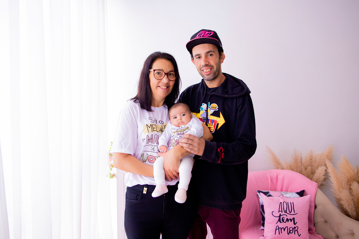 acompanhamento mensal de bebe caxias do sul figurino cenario tematico  personagem foto infantil serra gaucha fotografia familia mundo azul rosa ensaio fotografico crianca newborn baby menino menina smash the cake esmague o bolo banheira urso circo