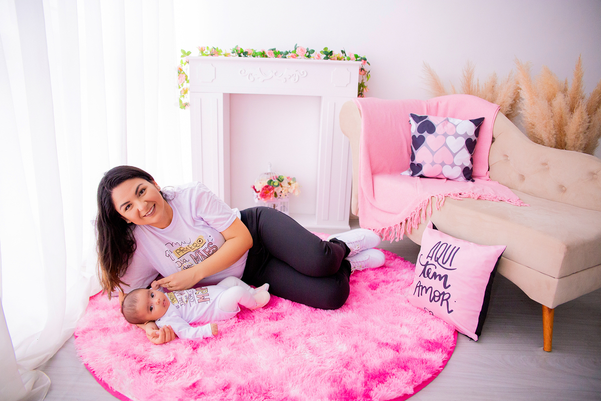 acompanhamento mensal de bebe caxias do sul figurino cenario tematico  personagem foto infantil serra gaucha fotografia familia mundo azul rosa ensaio fotografico crianca newborn baby menino menina smash the cake esmague o bolo banheira urso circo