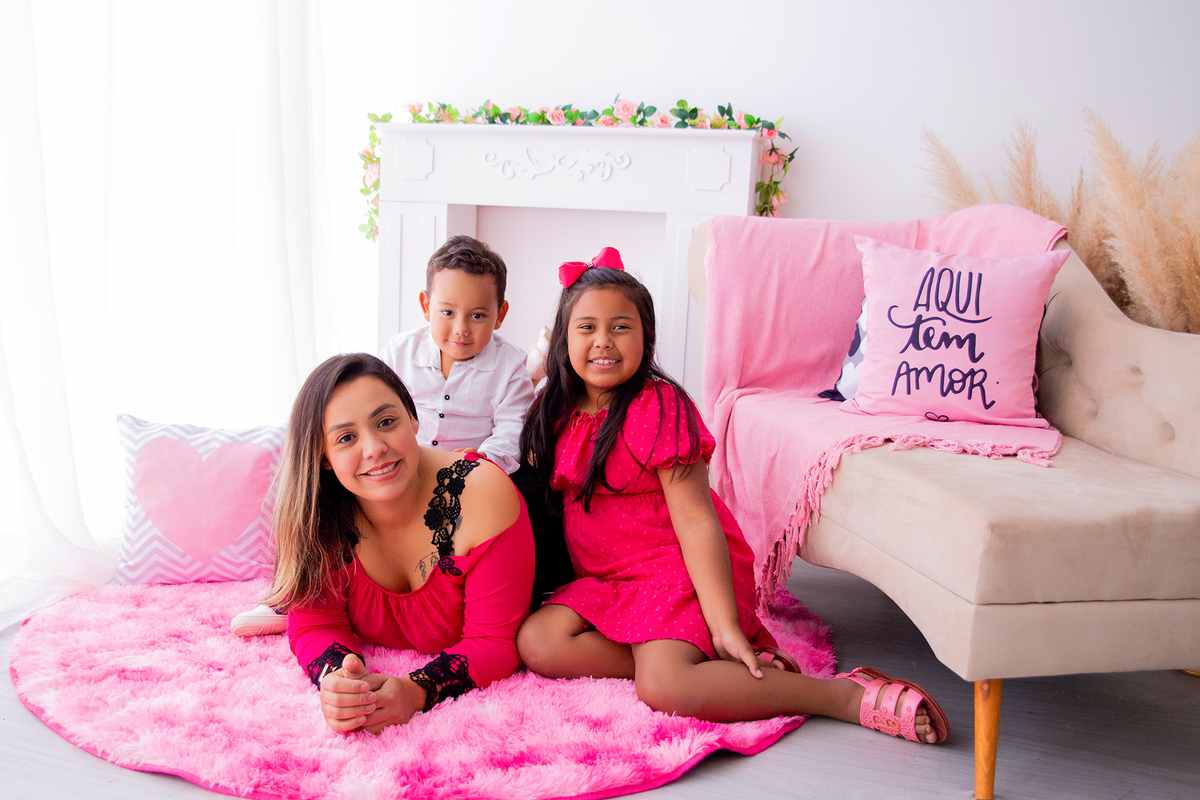 acompanhamento mensal de bebe caxias do sul figurino cenario tematico  personagem foto infantil serra gaucha fotografia familia mundo azul rosa ensaio fotografico crianca newborn baby menino menina smash the cake esmague o bolo banheira urso circo