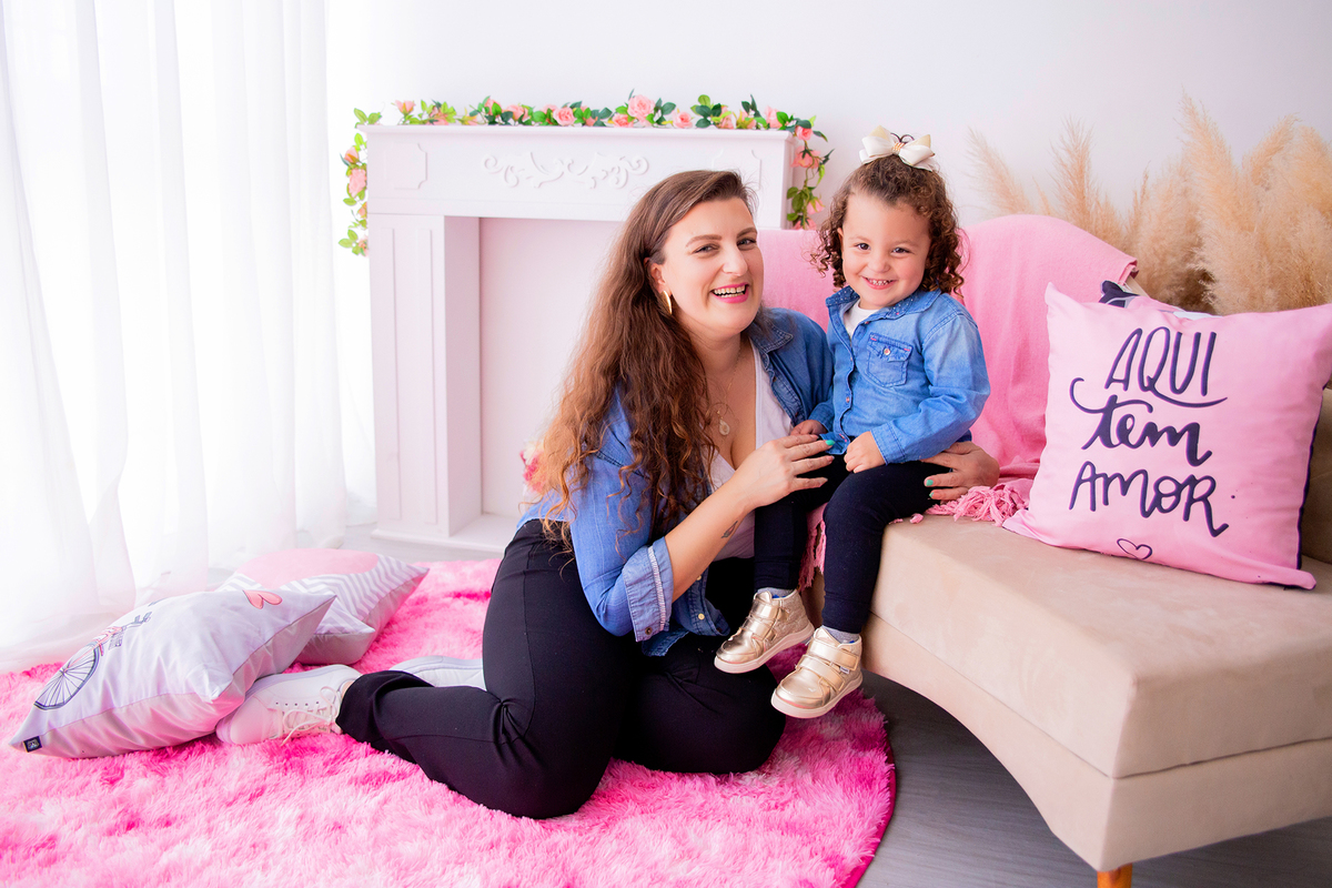 acompanhamento mensal de bebe caxias do sul figurino cenario tematico  personagem foto infantil serra gaucha fotografia familia mundo azul rosa ensaio fotografico crianca newborn baby menino menina smash the cake esmague o bolo banheira urso circo