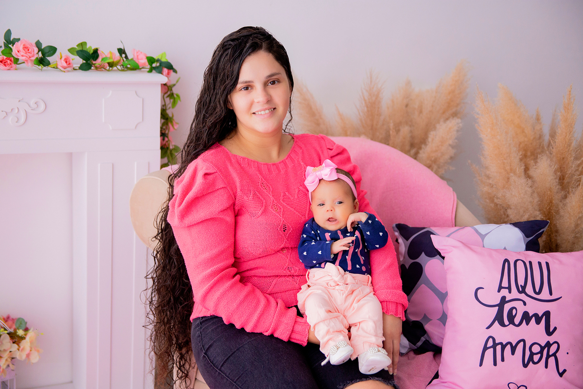 acompanhamento mensal de bebe caxias do sul figurino cenario tematico  personagem foto infantil serra gaucha fotografia familia mundo azul rosa ensaio fotografico crianca newborn baby menino menina smash the cake esmague o bolo banheira urso circo