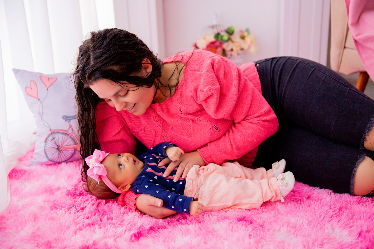 acompanhamento mensal de bebe caxias do sul figurino cenario tematico  personagem foto infantil serra gaucha fotografia familia mundo azul rosa ensaio fotografico crianca newborn baby menino menina smash the cake esmague o bolo banheira urso circo
