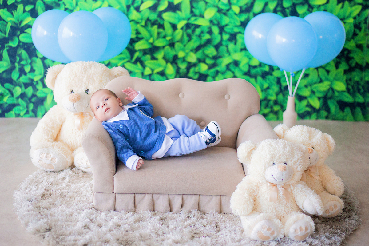 acompanhamento mensal de bebe caxias do sul figurino cenario tematico  personagem foto infantil serra gaucha fotografia familia mundo azul rosa ensaio fotografico crianca newborn baby menino menina smash the cake esmague o bolo banheira urso circo
