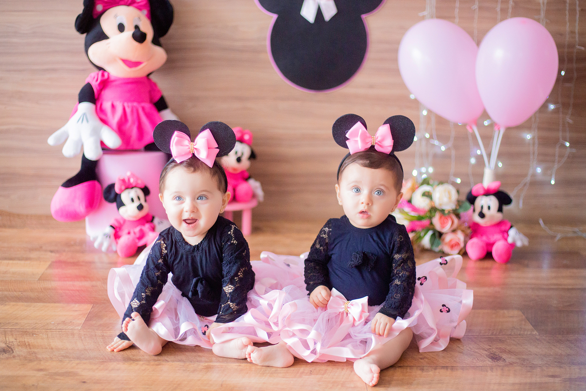 acompanhamento mensal de bebe caxias do sul figurino cenario tematico  personagem foto infantil serra gaucha fotografia familia mundo azul rosa ensaio fotografico crianca newborn baby menino menina smash the cake esmague o bolo banheira urso circo