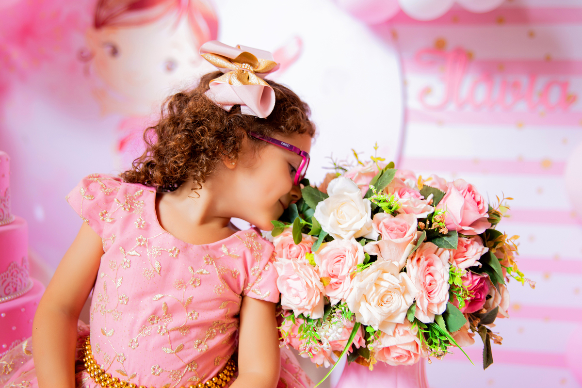 acompanhamento mensal de bebe caxias do sul figurino cenario tematico  personagem foto infantil serra gaucha fotografia familia mundo azul rosa ensaio fotografico crianca newborn baby menino menina smash the cake esmague o bolo banheira urso circo