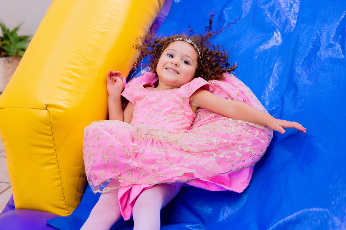 acompanhamento mensal de bebe caxias do sul figurino cenario tematico  personagem foto infantil serra gaucha fotografia familia mundo azul rosa ensaio fotografico crianca newborn baby menino menina smash the cake esmague o bolo banheira urso circo