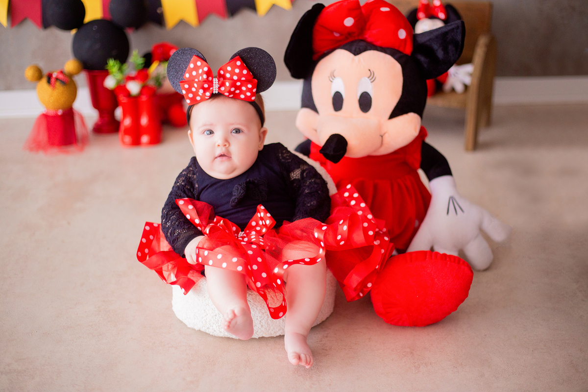 acompanhamento mensal de bebe caxias do sul figurino cenario tematico  personagem foto infantil serra gaucha fotografia familia mundo azul rosa ensaio fotografico crianca newborn baby menino menina smash the cake esmague o bolo banheira urso circo